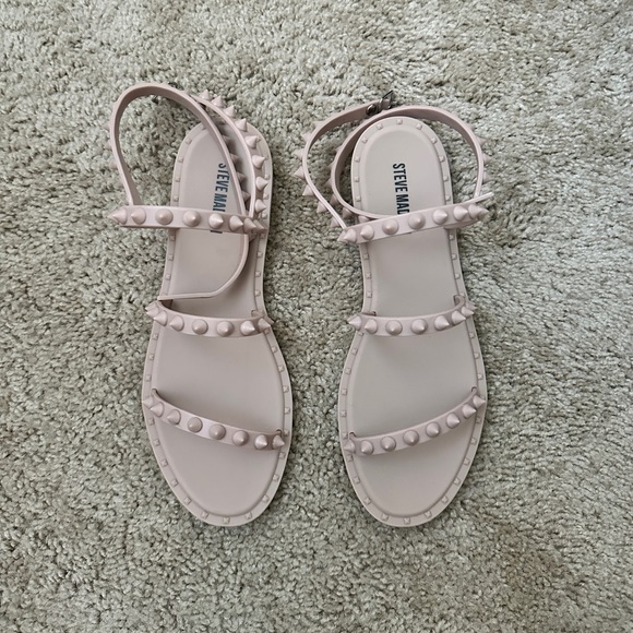 Steve Madden Spike Sandals Size 7 - Picture 2 of 4
